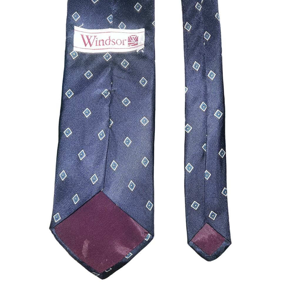 The Windsor Neck Tie - Picture 2 of 2